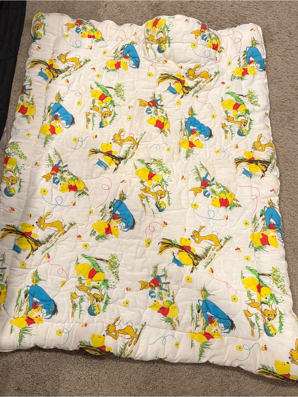 Vintage 1970’s Winnie the Pooh Disney Quilted Baby Blanket w/side Zipper - Picture 8 of 14